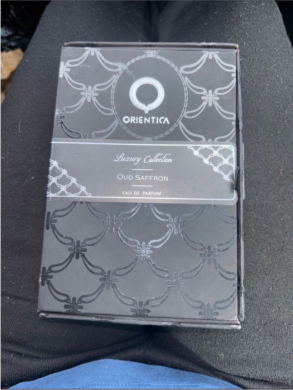 Oud Saffron Eau de Parfum - Black